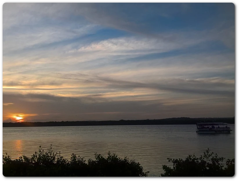 Por do sol na Praia do Jacaré